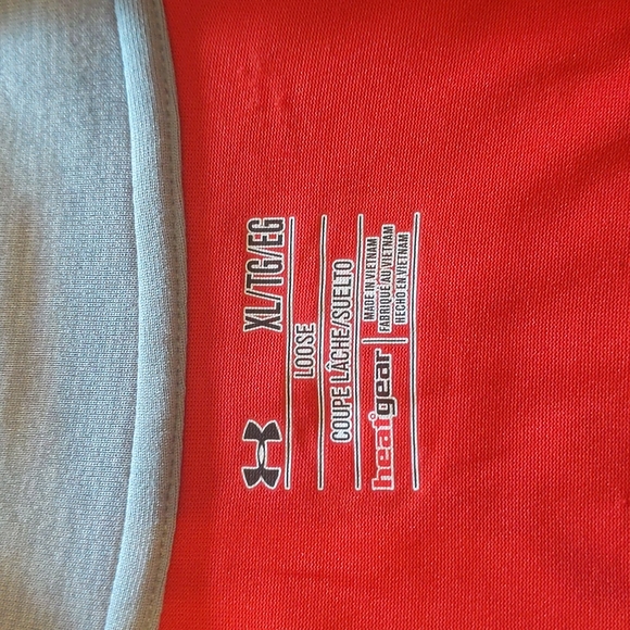 Under armour long sleeve heat gear - Picture 3 of 3